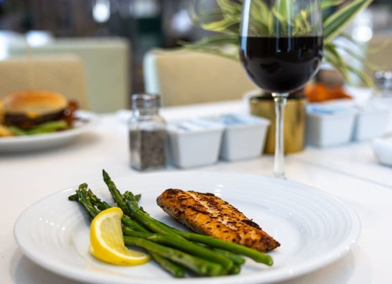 호텔 Holiday Inn Greenville Woodruff Road, An Ihg