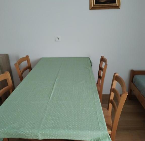 پانسیون Apartment Jalen