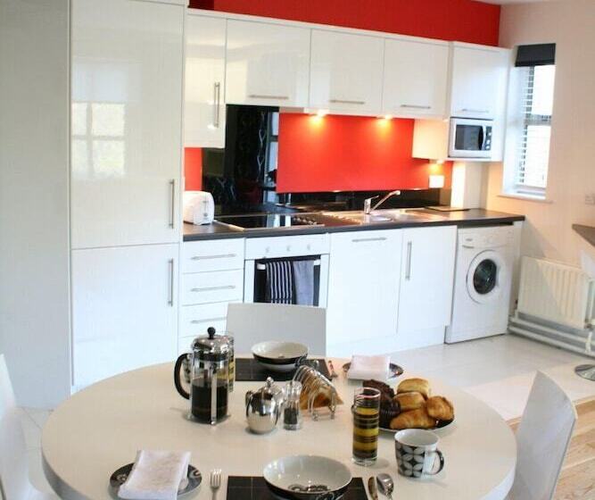 بنسيون Brennan Court Guest Accommodation