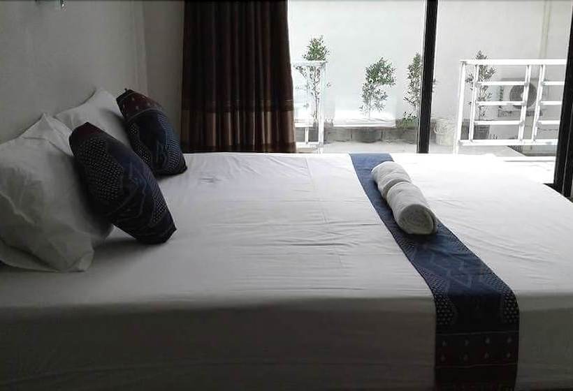 ペンション Dr.banana's House