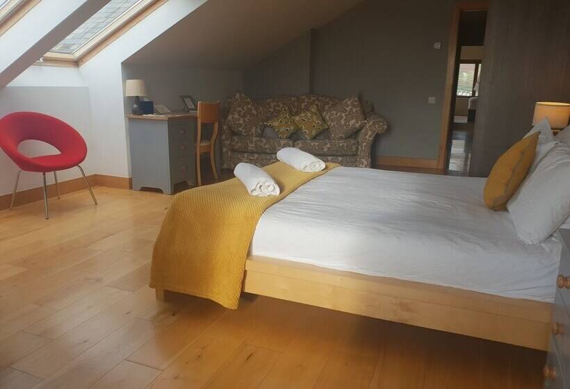 Пансион Fab View