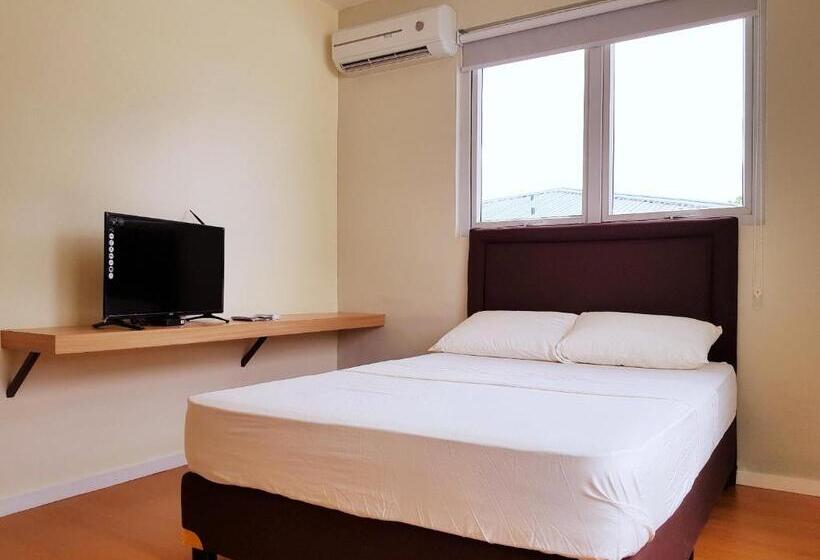 پانسیون The Leaf House