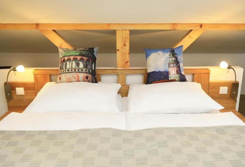 膳宿费 Garni Villa Areka