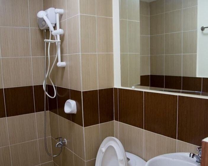 4f8 Princeton Bldg North Cambridge Condo