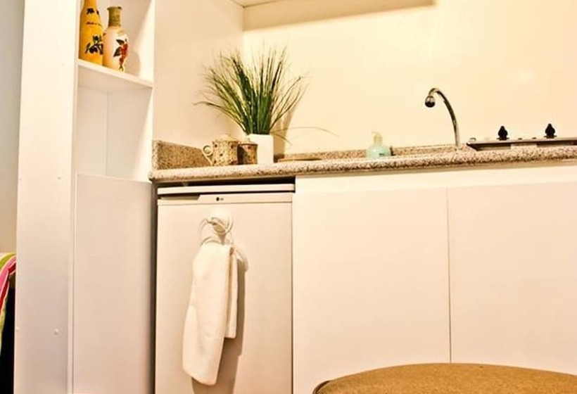 4f8 Princeton Bldg North Cambridge Condo