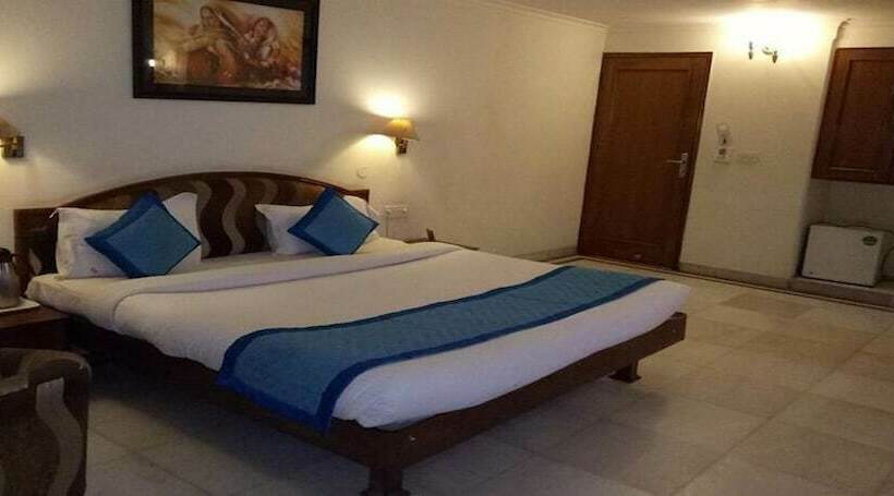 Adb Rooms Hotel Diana Palace