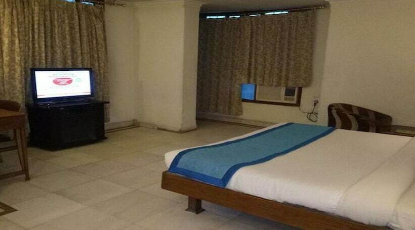 Adb Rooms Hotel Diana Palace