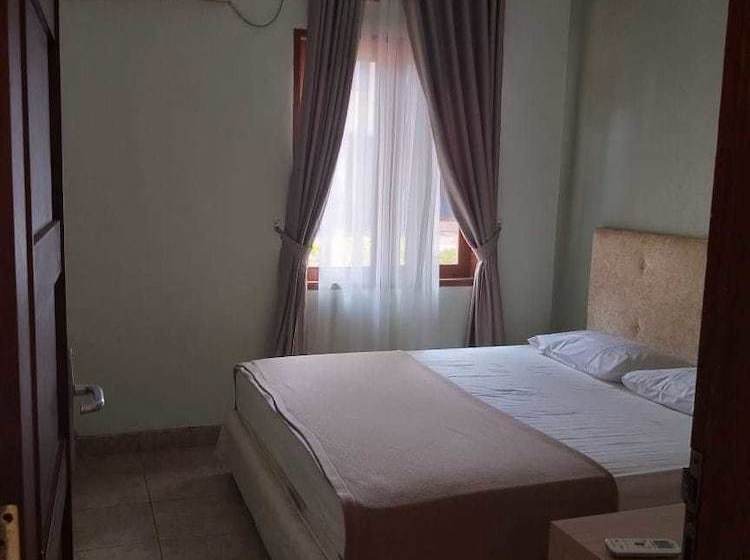 Anyer Palazzo By Skh