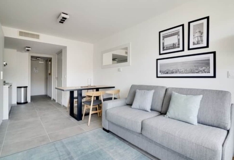 Evancy Vence   Les Jardins D Azur