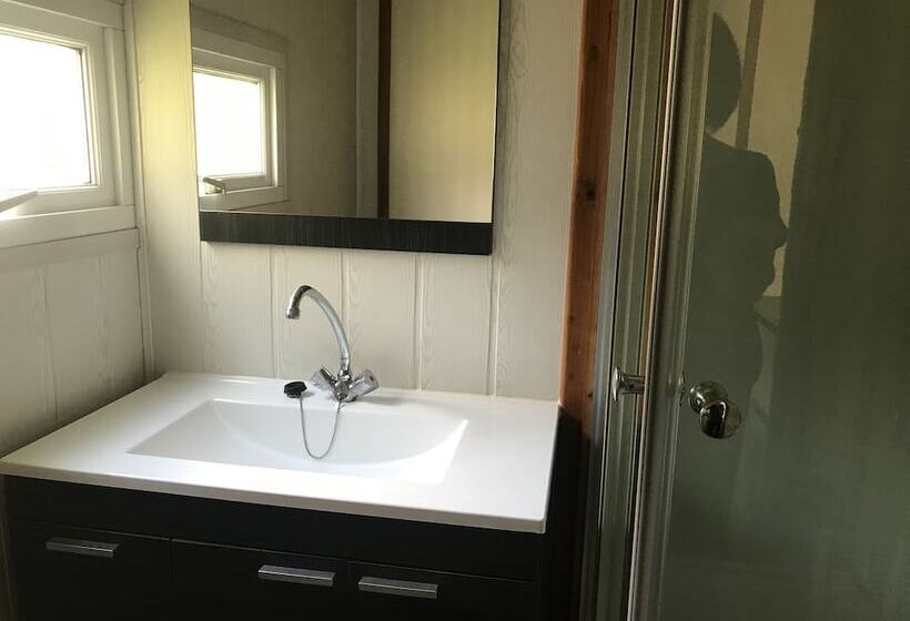 هتل Camping Pirinenc