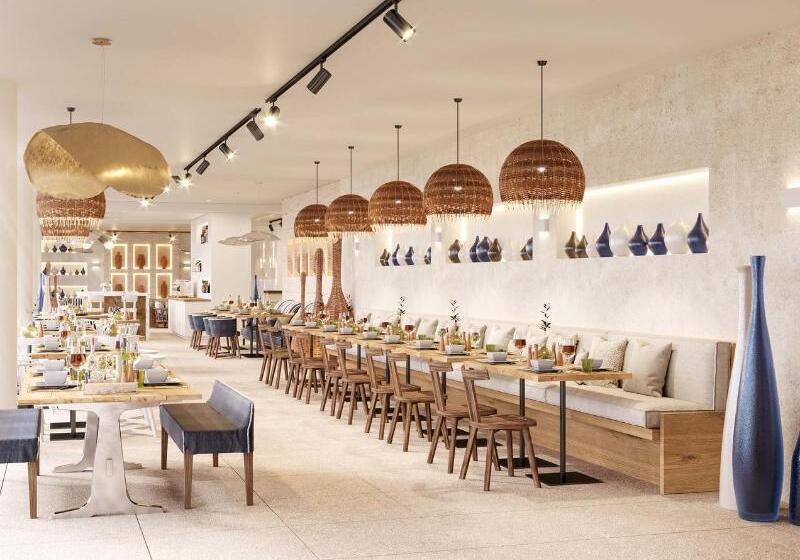 בית מלון כפרי Golden Tulip Porto Vecchio