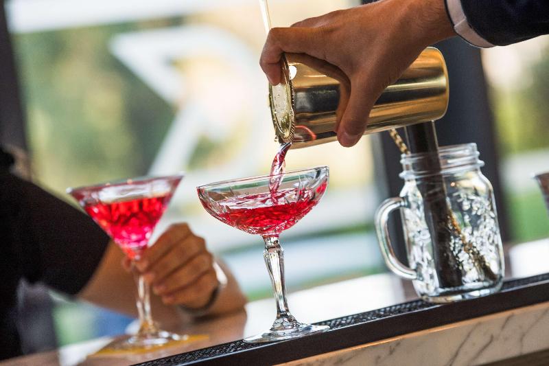 בית מלון כפרי Golden Tulip Porto Vecchio