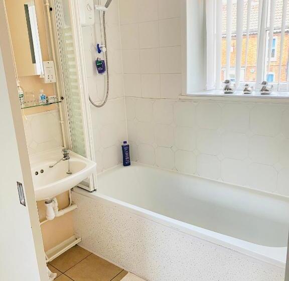 مبيت وإفطار The Mallards