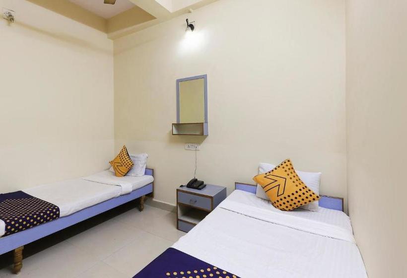 בית מלון כפרי Spot On 68002 Kasthabhanjan Guest House