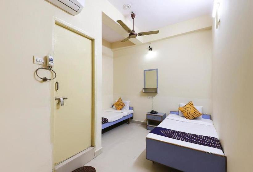 בית מלון כפרי Spot On 68002 Kasthabhanjan Guest House