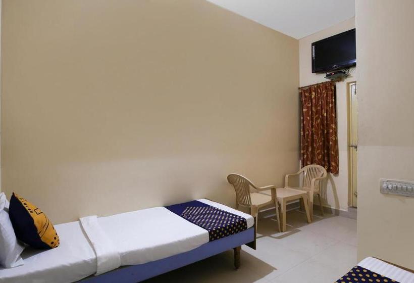 בית מלון כפרי Spot On 68002 Kasthabhanjan Guest House