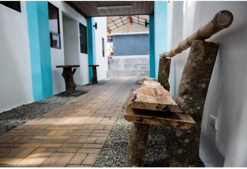 بنسيون Eco Residencia San Ramon