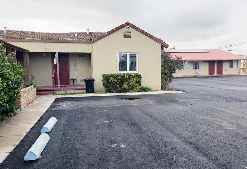 فندق Coalinga Hwy 33 East