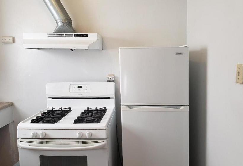 فندق Coalinga Hwy 33 East