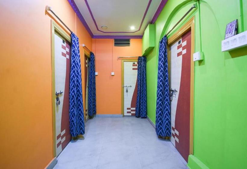 هتل Spot On 67631 Maa Tara Guest House