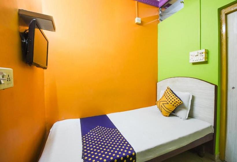 هتل Spot On 67631 Maa Tara Guest House