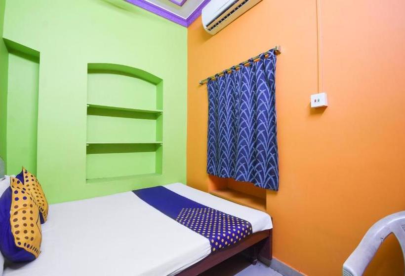 هتل Spot On 67631 Maa Tara Guest House