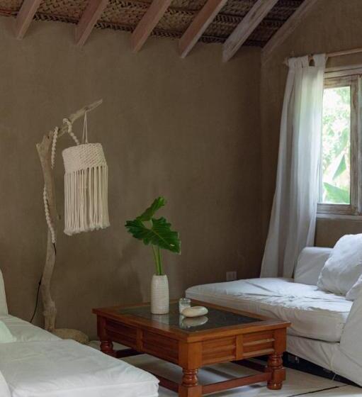 ペンション La Fragata