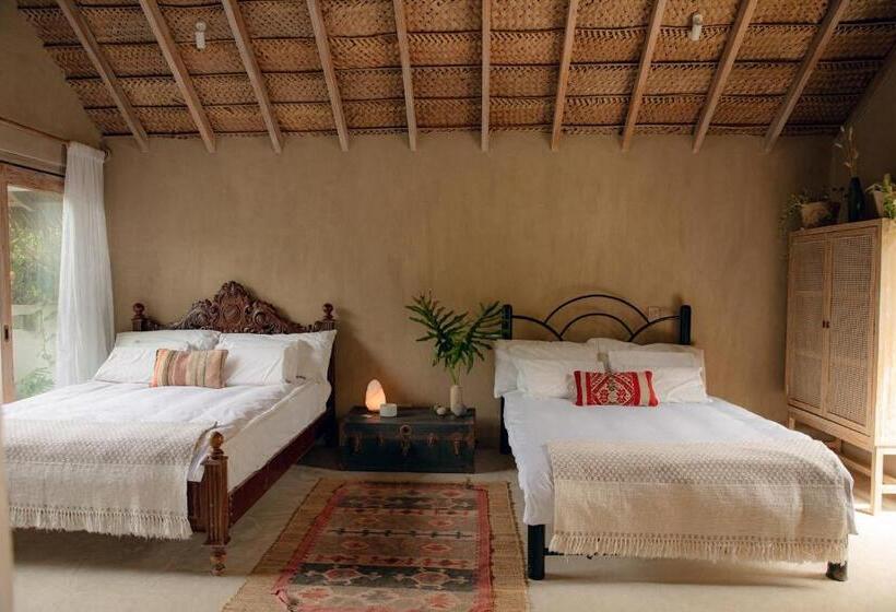 ペンション La Fragata