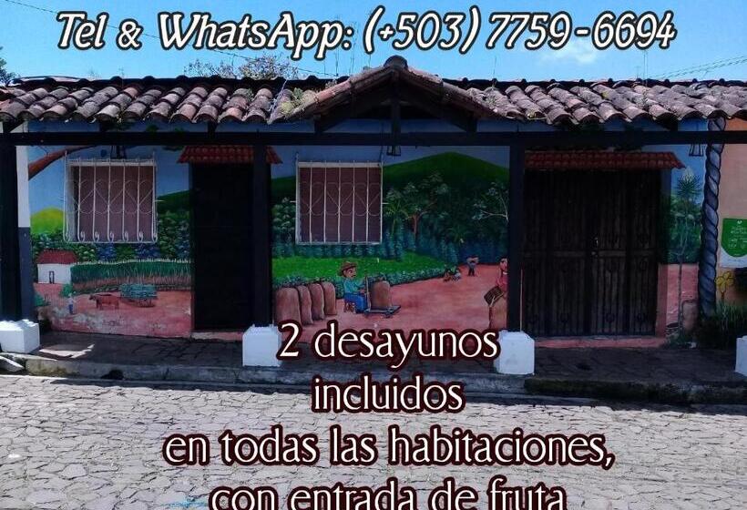 بنسيون Portal De Los Farolitos