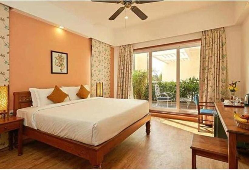 Отель Maroma Suites