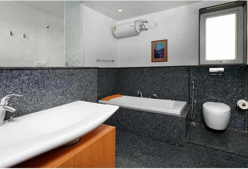 Отель Maroma Suites