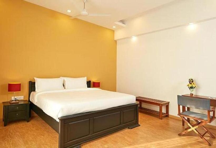 Отель Maroma Suites