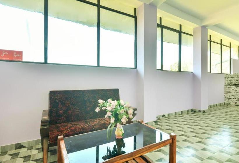 בית מלון כפרי Oyo 66916  Drizzle Mount