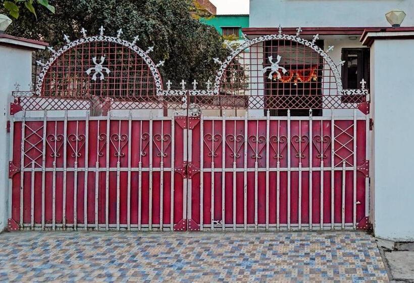 פנסיון Oyo Home 60571 Picturesque Stay Dehradun