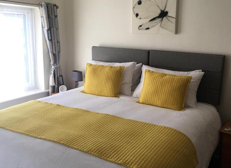 مبيت وإفطار Spurwing Guest House