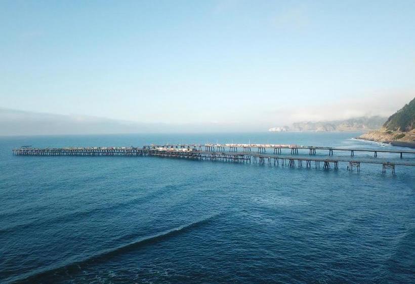 ユースホステル Ecolodge Maguillines