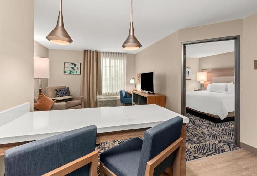فندق Candlewood Suites Sumner Puyallup Area, An Ihg