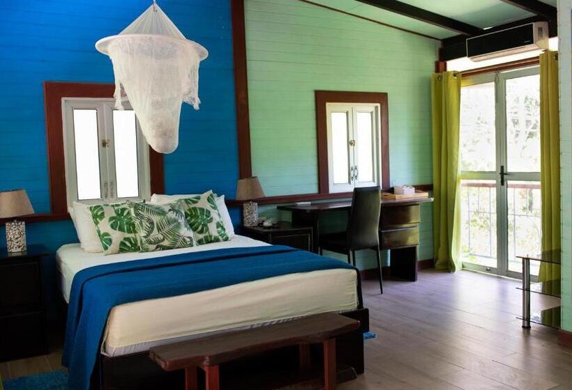 فندق Coyote Rooms