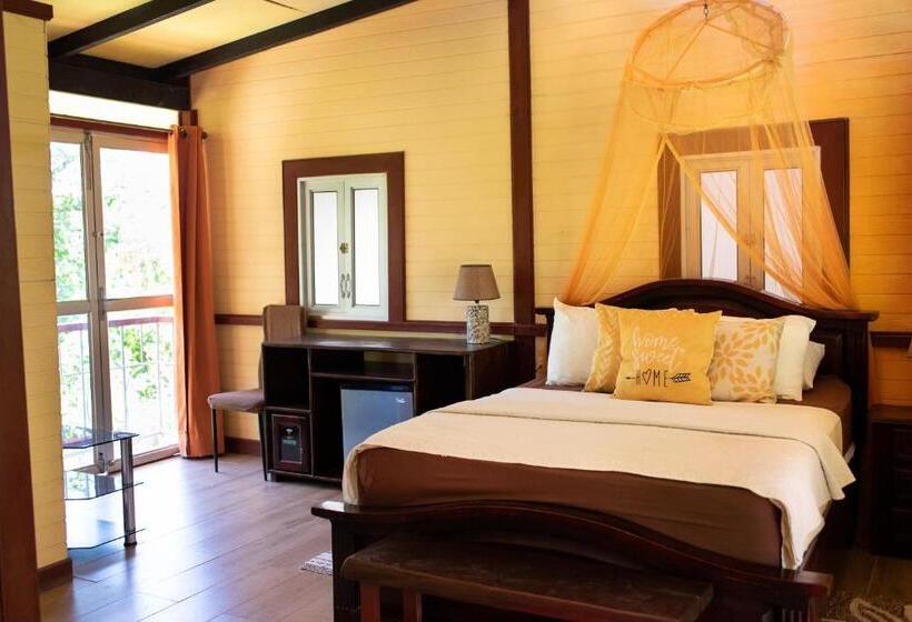 فندق Coyote Rooms