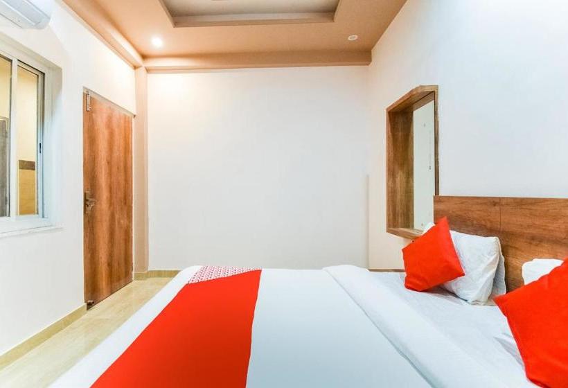 호텔 Oyo 63072 Rama Inn