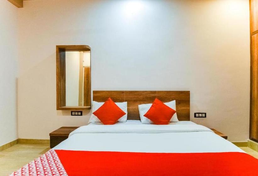 호텔 Oyo 63072 Rama Inn