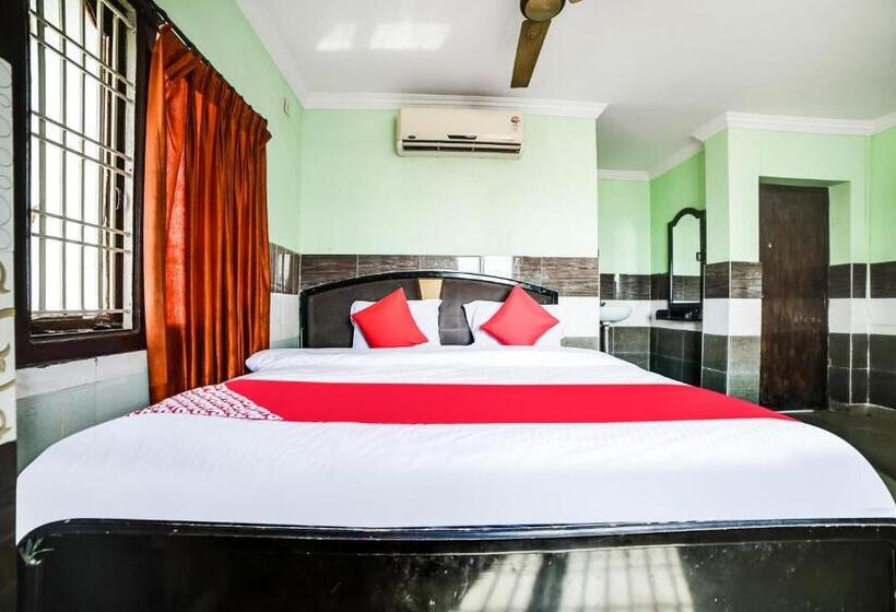 בית מלון כפרי Oyo 67287 Dkr Regency