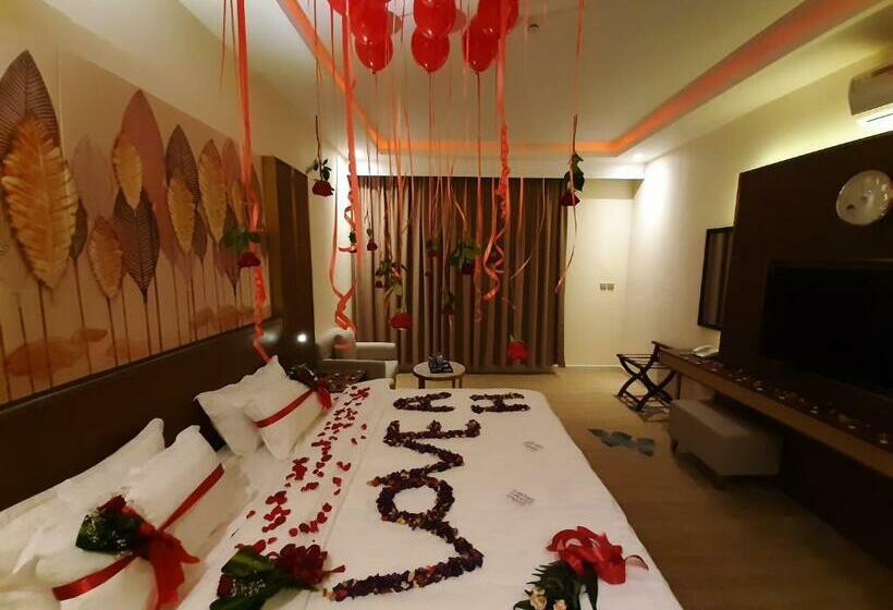 호텔 Qasr Alshamal