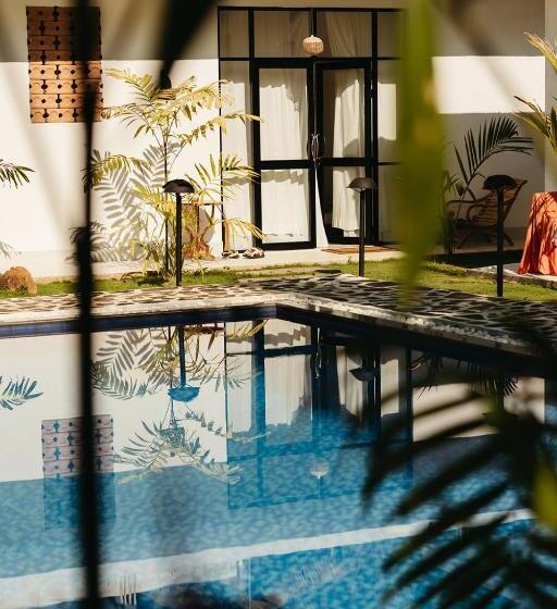 فندق Venus Villa