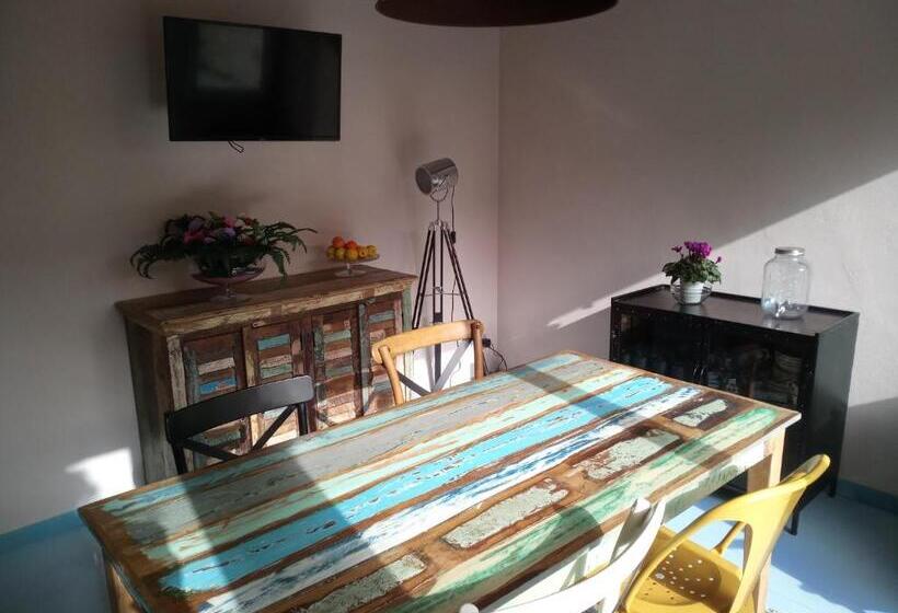 پانسیون Only For Two Giumbabulla