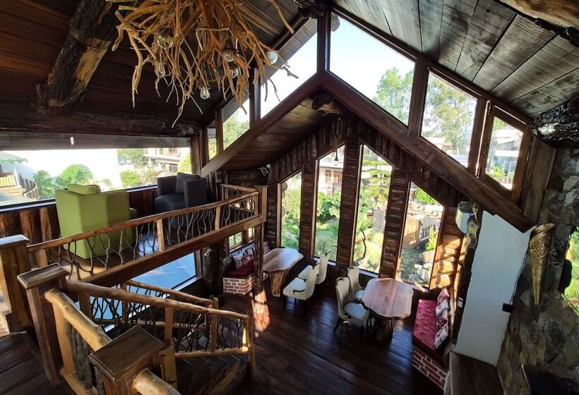 אתר נופש Cabana Affair