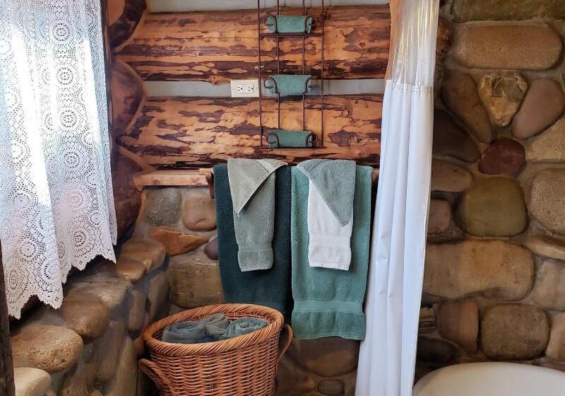 Starry Nights Ranch Bed & Breakfast