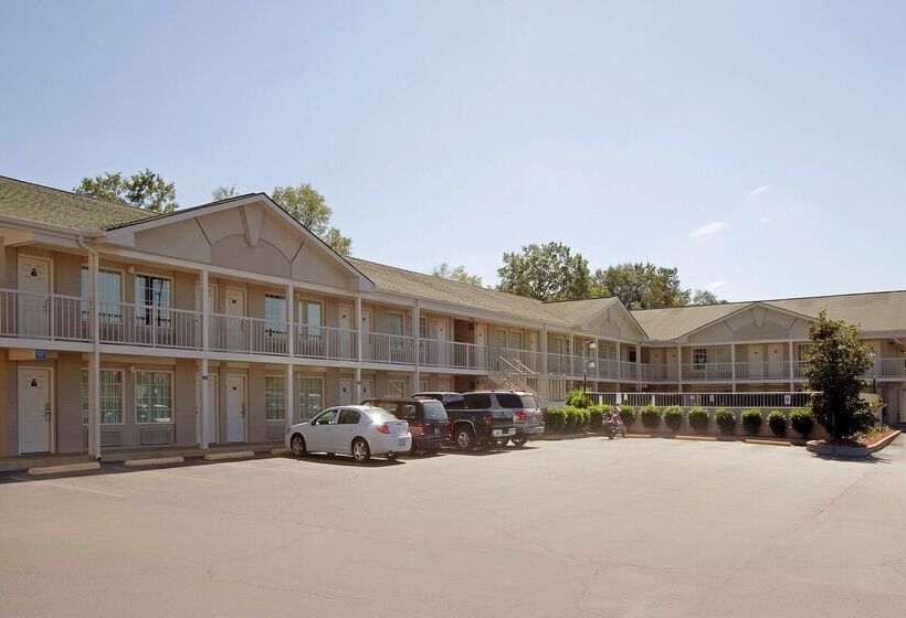 هتل Americas Best Value Inn Tuscaloosa