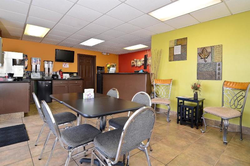 فندق Americas Best Value Inn West Monroe