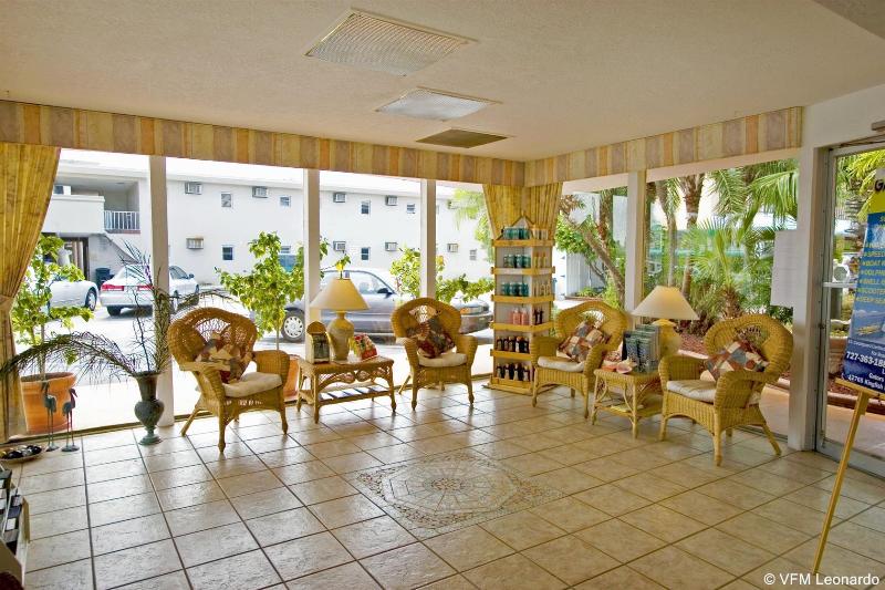 Отель Best Western Sea Castle Suites